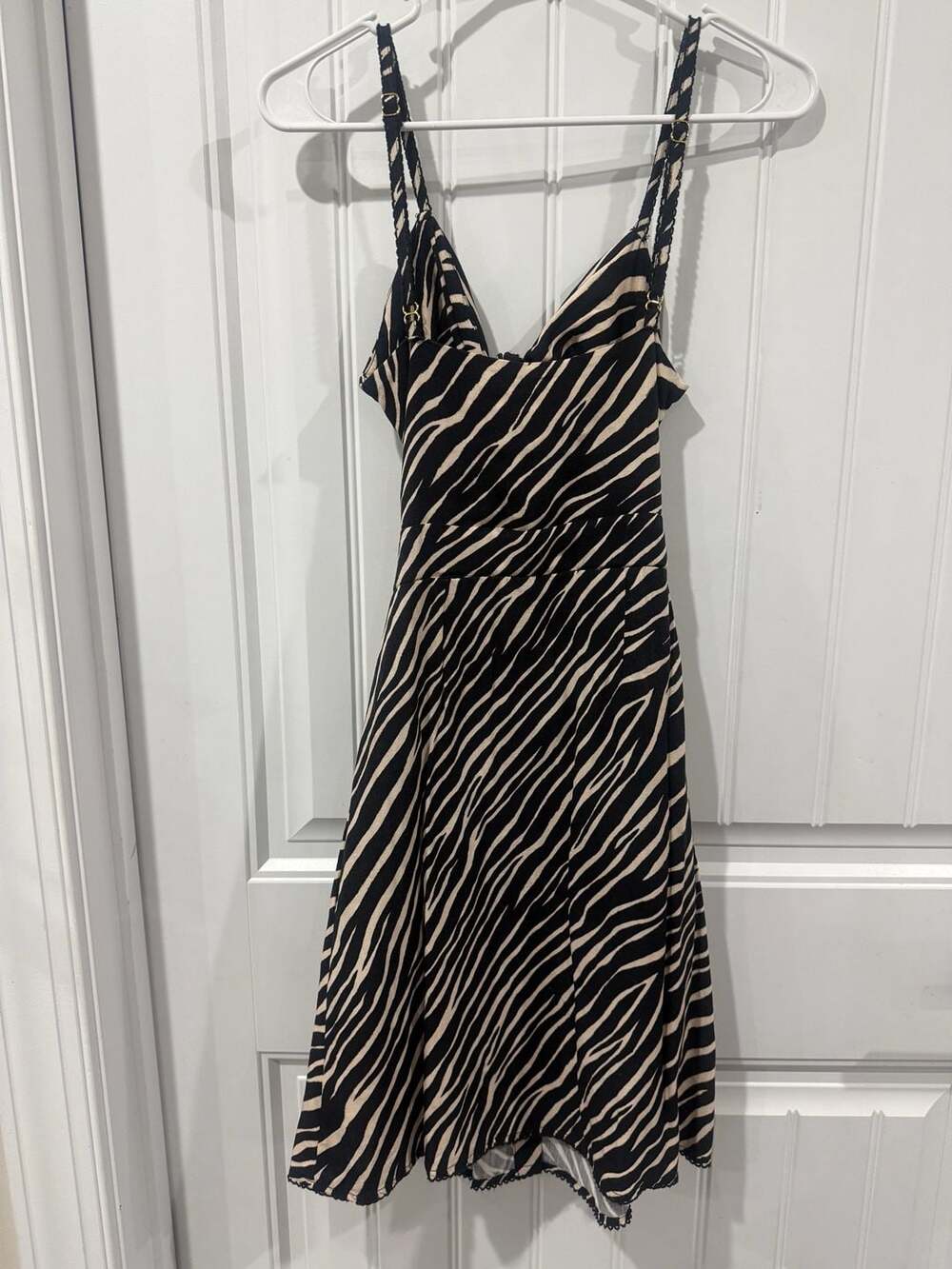 Agua Bendita Karen Jambo Zebra Print Cutout Mini Dress Resort Vacation XS S - Picture 3 of 7